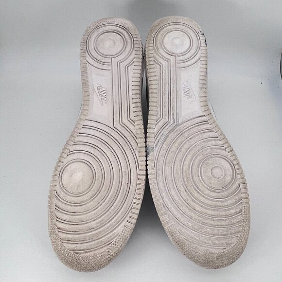 Nike Air Force 1 AF1 07 Low Men Size 18 Sneaker Shoes Triple White 315122-111 - Picture 10 of 12